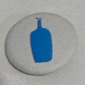💙✨ Blue Bottle Coffee Pin – Limited Non-Sellable Merch – Rare Collector Piece ✨